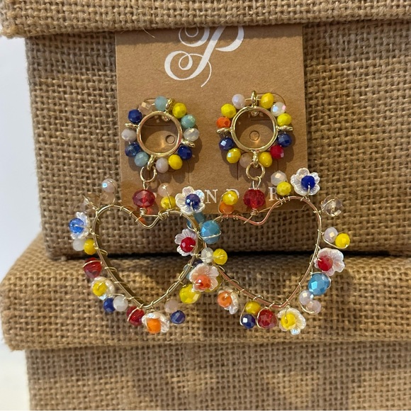 NWT “Haylebeth” Earrings by Plunder- gold tone Heart w/ colorful beads & flowers - Picture 3 of 9